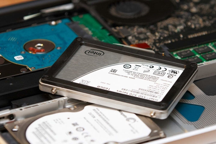 Chọn mua ổ cứng SSD cho laptop 
