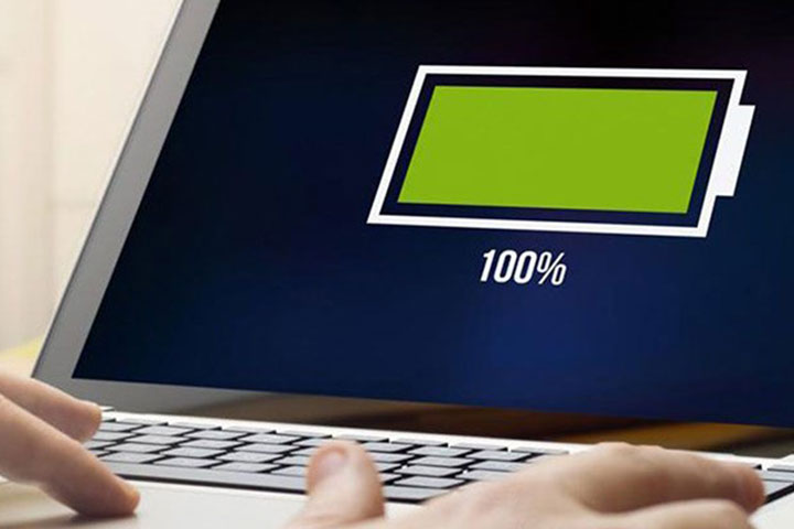 Lưu ý khi sạc pin laptop