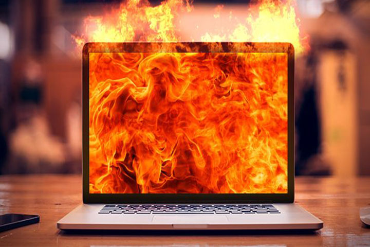laptop bị nóng